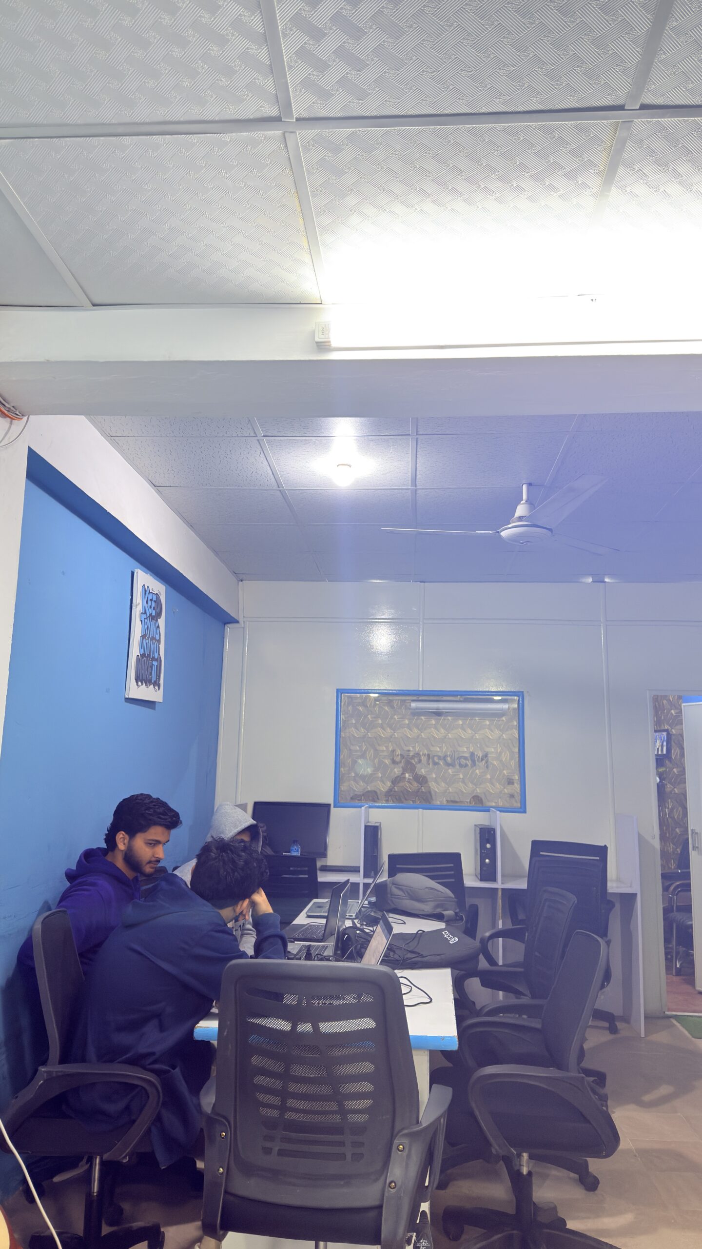 Graphic Design in Mirpur Moboroid: The Process of Elevating Brands with Fancy Design